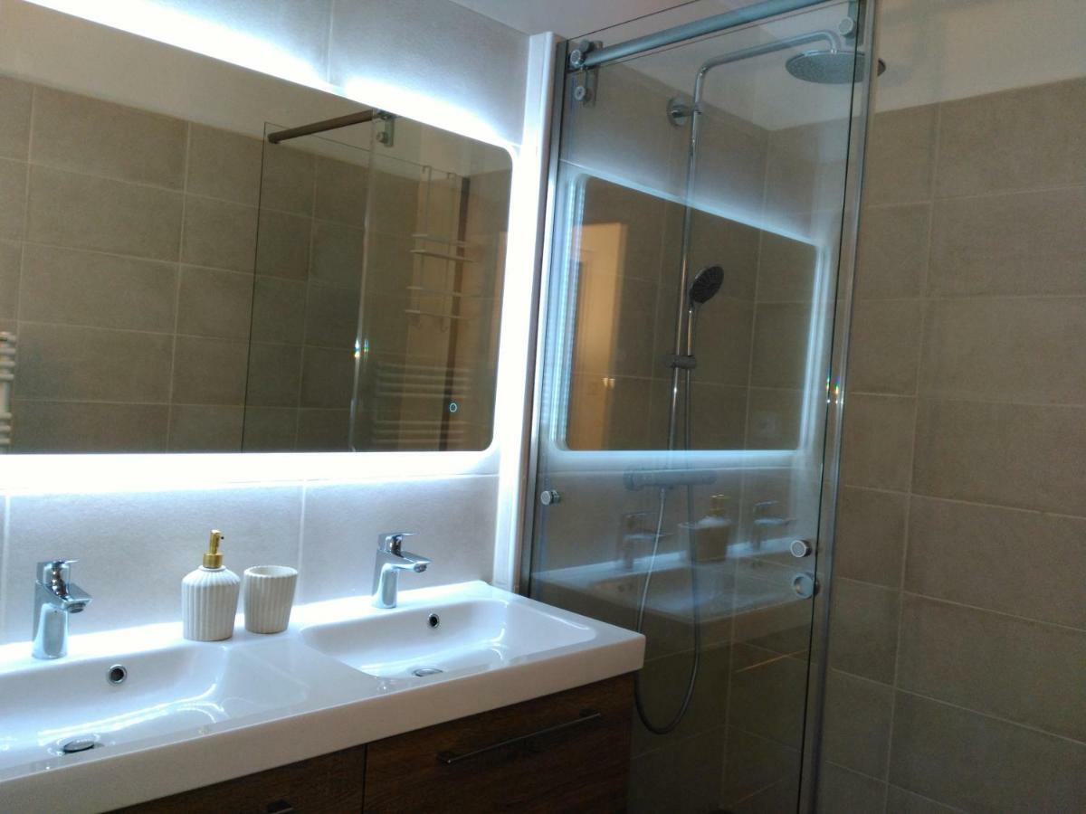 Bel Et Spacieux Appartement De 84 M² Avec Parking Tres Proche Du Metro Garibaldi Lyon Zewnętrze zdjęcie